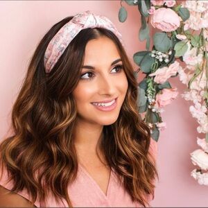 The Beachwaver Co. FLORAL PRINT HEADBAND